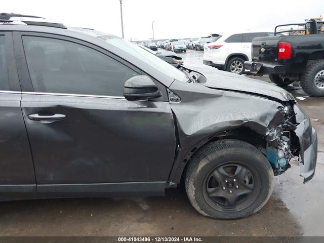 JTMZFREV6HJ712808 Toyota RAV4 LE