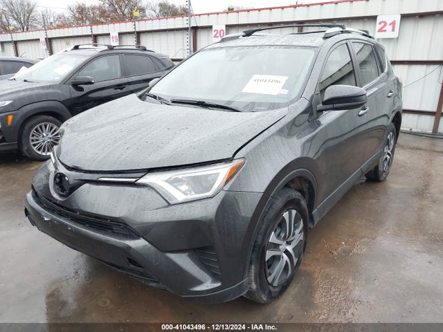 JTMZFREV6HJ712808 Toyota RAV4 LE