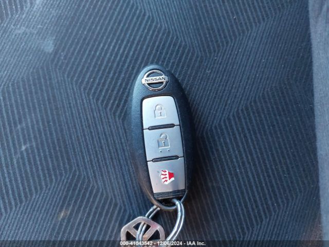 KNMAT2MV9FP535387 Nissan ROGUE SV
