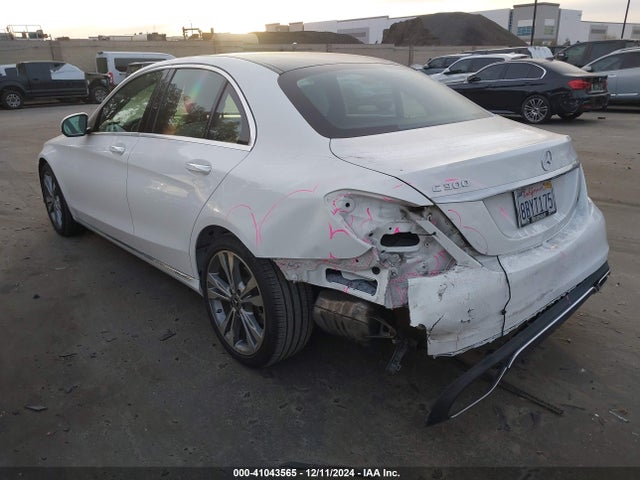 55SWF4JB2JU259008 Mercedes-Benz C 300