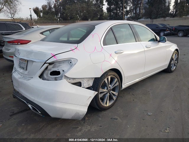 55SWF4JB2JU259008 Mercedes-Benz C 300