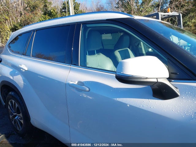 Toyota Highlander Xle 2020 5TDHZRAH7LS021088 Image 13