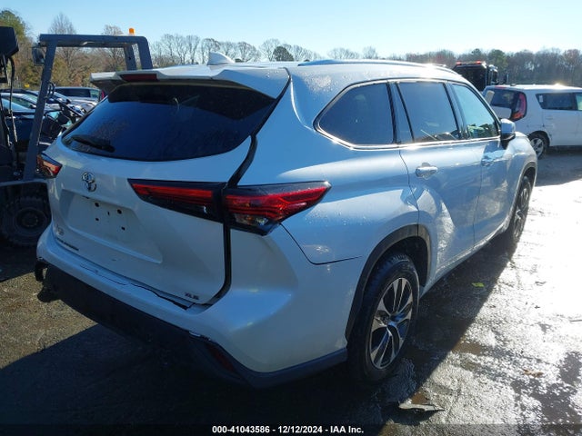Toyota Highlander Xle 2020 5TDHZRAH7LS021088 Image 4