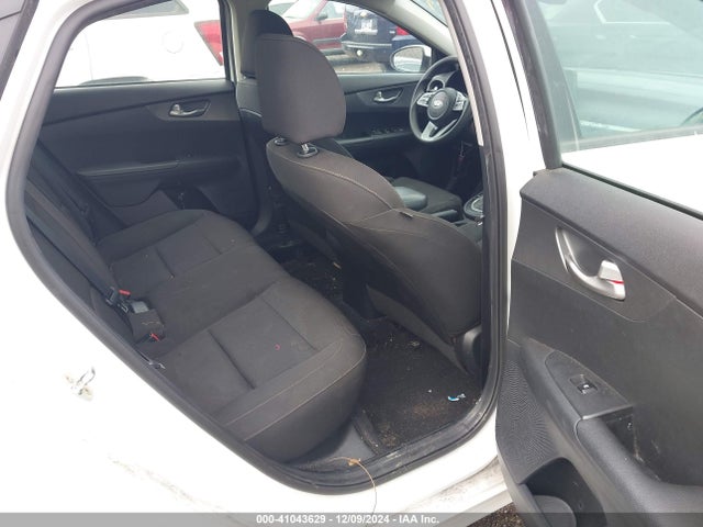 KIA Forte Lxs 2021 3KPF24AD0ME271022 Image 8