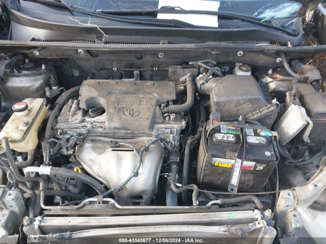Toyota RAV4 LE 2015 JTMBFREV9FD142171 Image 10