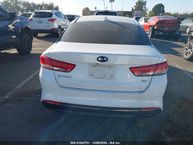 KIA OPTIMA EX 2016 5XXGU4L36GG121186 Image 16