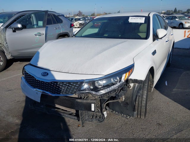 KIA OPTIMA EX 2016 5XXGU4L36GG121186 Image 2