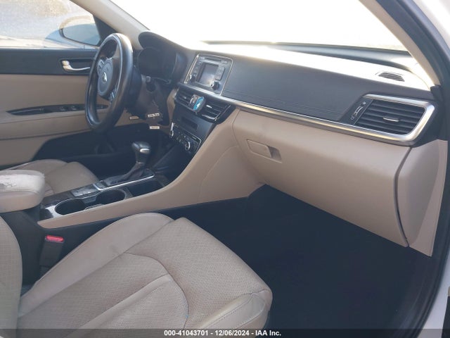 KIA OPTIMA EX 2016 5XXGU4L36GG121186 Image 5