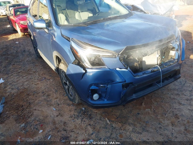 JF2SKADCXRH444516 Subaru Forester Premium