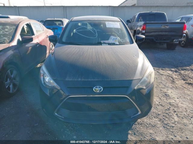 3MYDLBYVXHY180353 Toyota YARIS IA