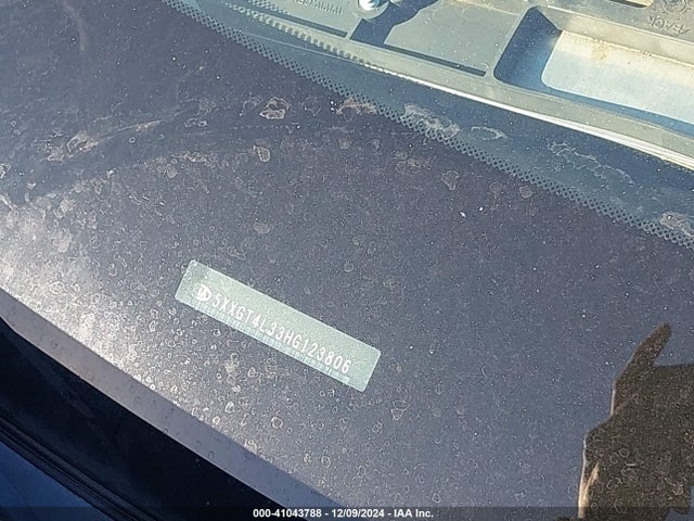 41043788 :رقم المزاد ، 5XXGT4L33HG123806 vin ، 2017 Kia Optima Lx مزاد بيع