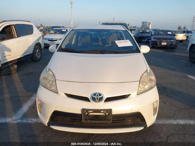 JTDKN3DU6E1764073 Toyota Prius Two