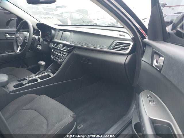 KIA Optima Lx 2018 5XXGT4L30JG222699 Image 5