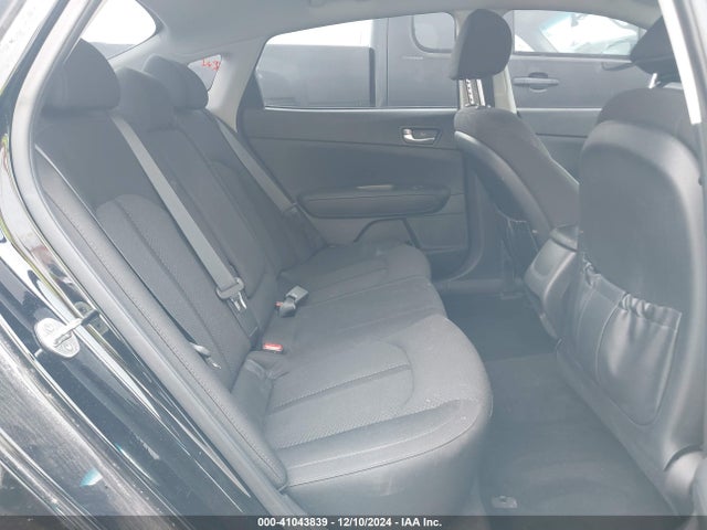 KIA Optima Lx 2018 5XXGT4L30JG222699 Image 8