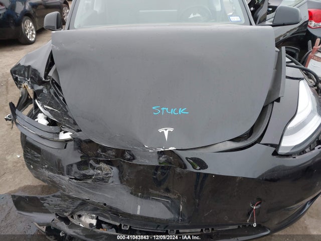 2021 TESLA MODEL Y 5YJYGDEE5MF137825 Photo 9