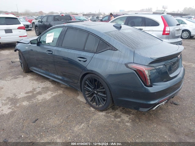 2021 CADILLAC CT5 1G6DR5RW3M0145652 Photo 2