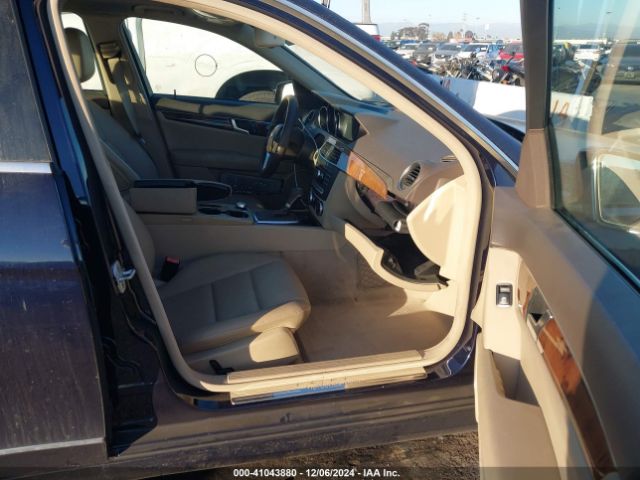 WDDGF4HB4EA967390 Mercedes-Benz C 250 Luxury/sport