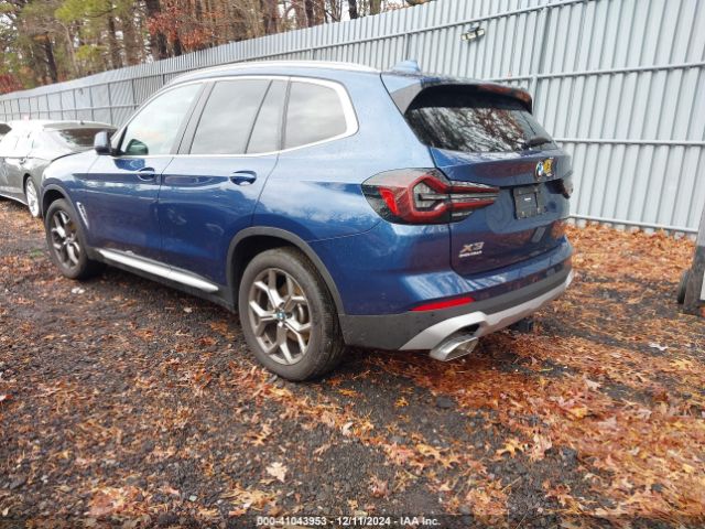 2022 BMW X3 5UX53DP03N9M86878 Photo 2