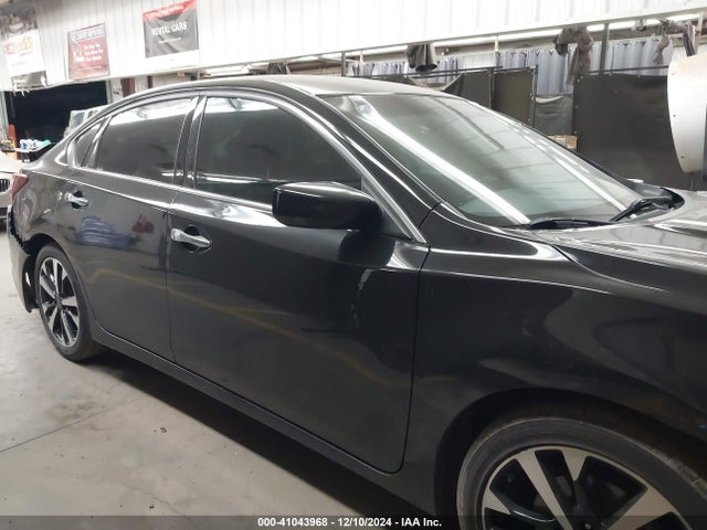 1N4AL3AP7JC114298 Nissan Altima 2.5 Sr