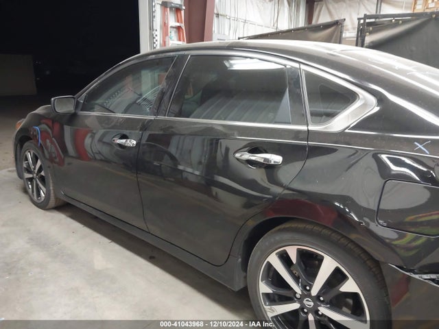 1N4AL3AP7JC114298 Nissan Altima 2.5 Sr