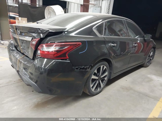 1N4AL3AP7JC114298 Nissan Altima 2.5 Sr