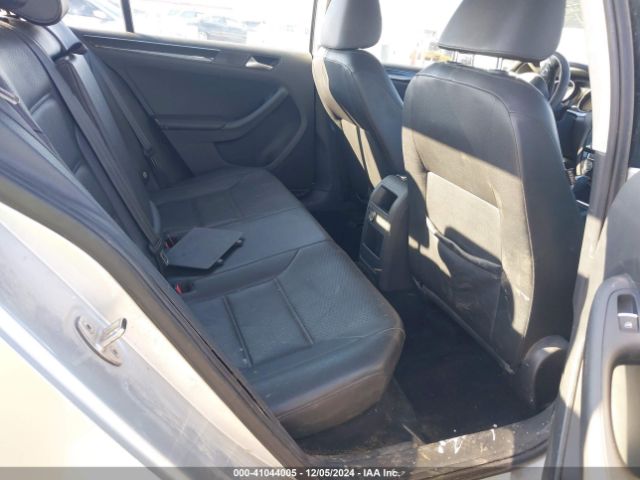 3VWLA7AJ2FM342885 Volkswagen Jetta 2.0l Tdi Sel