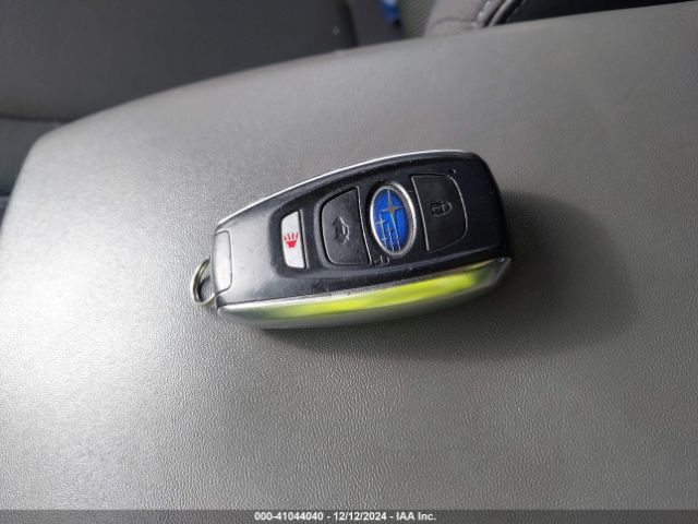 JF2GUADC6RH258648 Subaru Crosstrek Premium