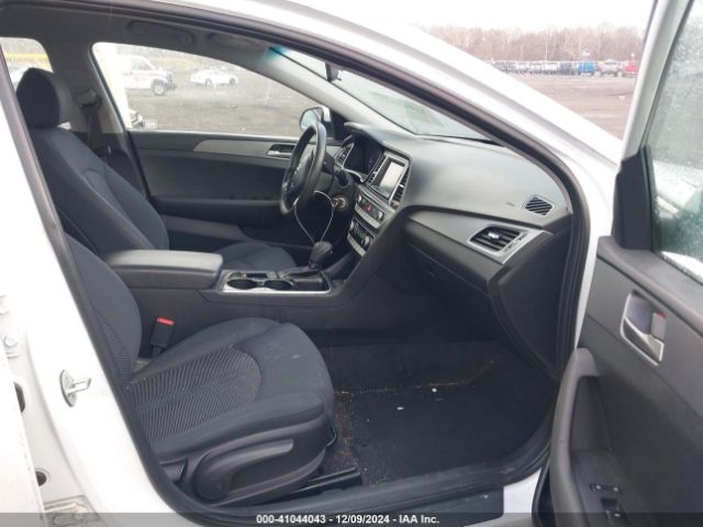 5NPE24AF7JH652760 Hyundai SONATA SE