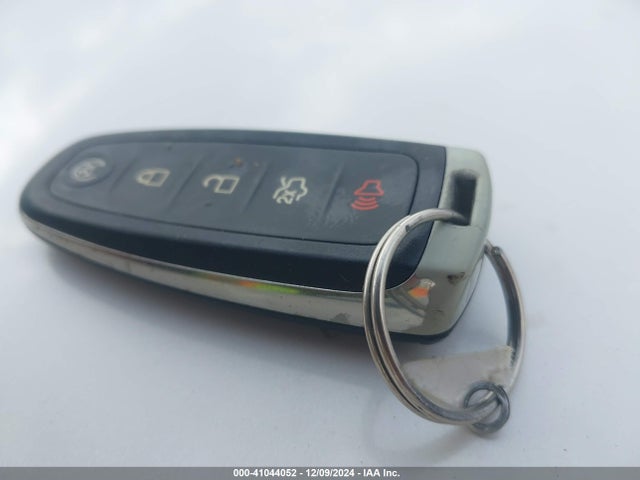 Ford Escape Titanium 2019 1FMCU0J9XKUA61121 Image 11