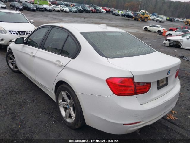 WBA3B1C51FP831380 BMW 320i