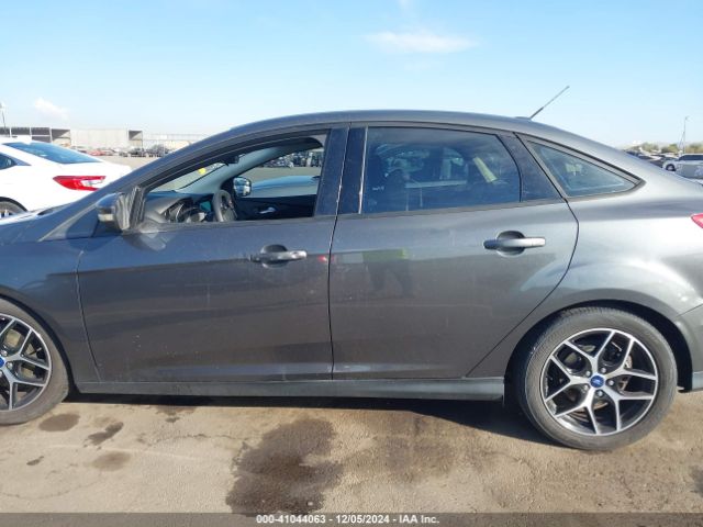 1FADP3H28HL255015 Ford FOCUS SEL