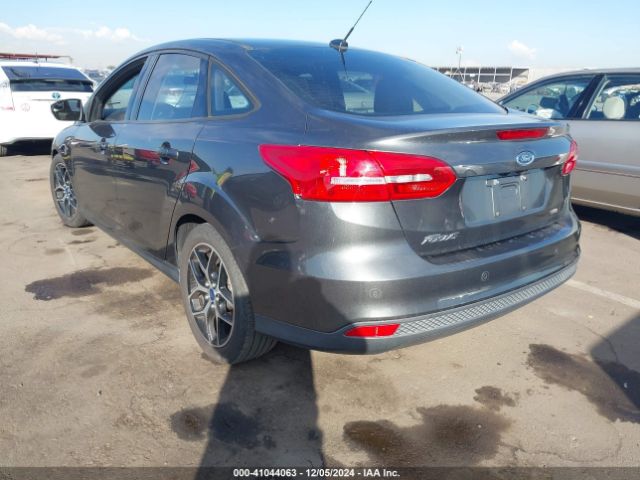 1FADP3H28HL255015 Ford FOCUS SEL