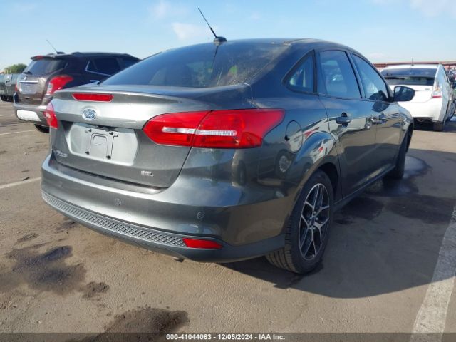 1FADP3H28HL255015 Ford FOCUS SEL