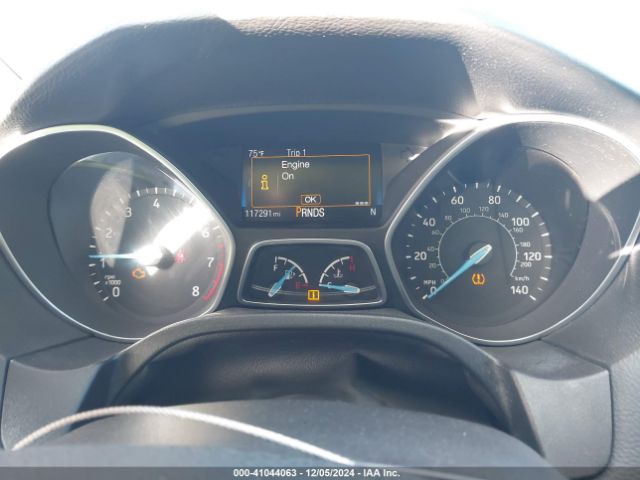 1FADP3H28HL255015 Ford FOCUS SEL