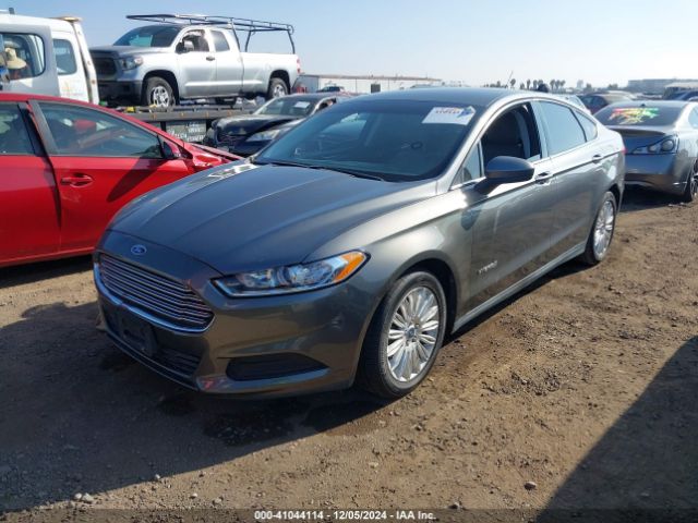 3FA6P0UU5ER131182 Ford Fusion Hybrid S