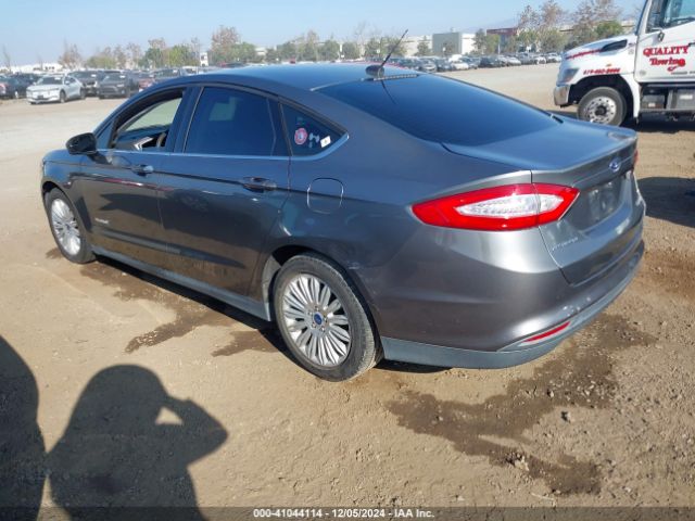 3FA6P0UU5ER131182 Ford Fusion Hybrid S