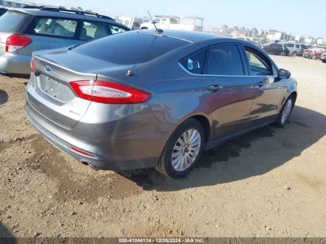 3FA6P0UU5ER131182 Ford Fusion Hybrid S