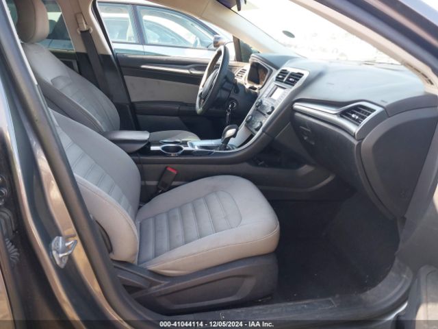 3FA6P0UU5ER131182 Ford Fusion Hybrid S