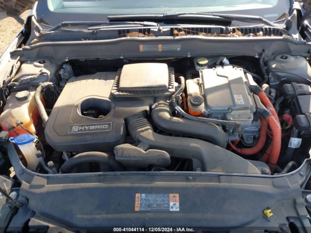 3FA6P0UU5ER131182 Ford Fusion Hybrid S