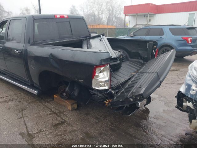 3C6RR7LT6HG602413 RAM 1500 Big Horn  4x4 5'7 Box