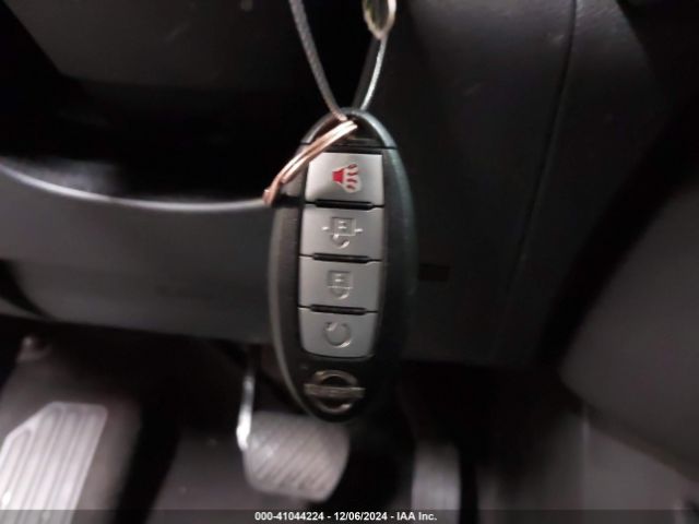5N1DR3BA9NC251051 Nissan Pathfinder Sv 2wd