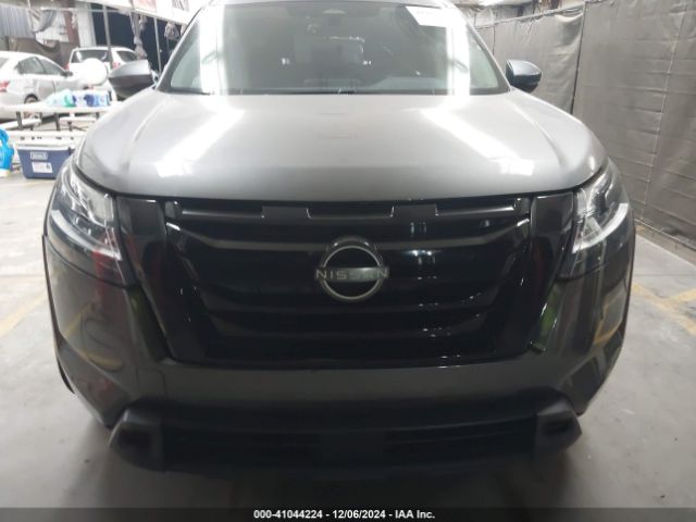 5N1DR3BA9NC251051 Nissan Pathfinder Sv 2wd