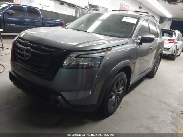 5N1DR3BA9NC251051 Nissan Pathfinder Sv 2wd