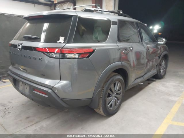 5N1DR3BA9NC251051 Nissan Pathfinder Sv 2wd