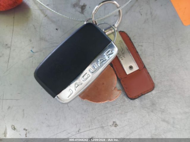 2013 JAGUAR XF SAJWA0ESXDPS92028 Photo 10