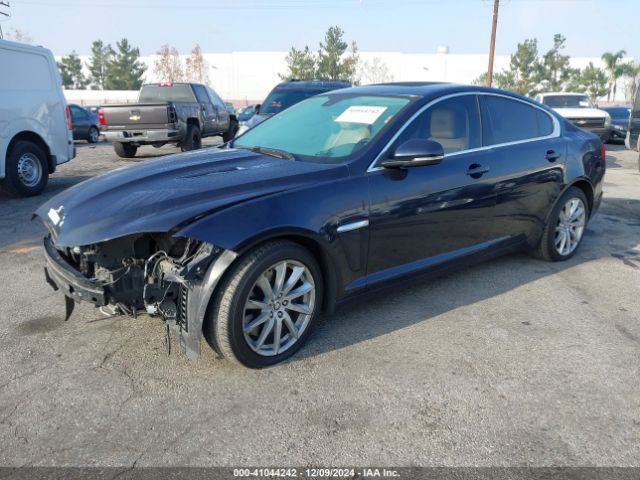 2013 JAGUAR XF SAJWA0ESXDPS92028 Photo 1
