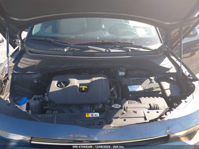 KNDJ23AU4L7014612 KIA SOUL LX