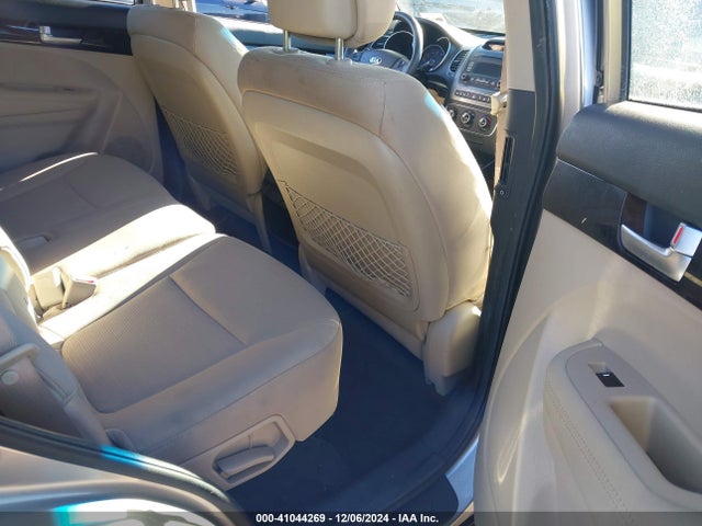 KIA SORENTO LX 2014 5XYKT3A65EG538764 Image 8