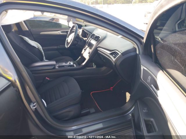 2020 FORD FUSION 3FA6P0HD1LR190253 Photo 4