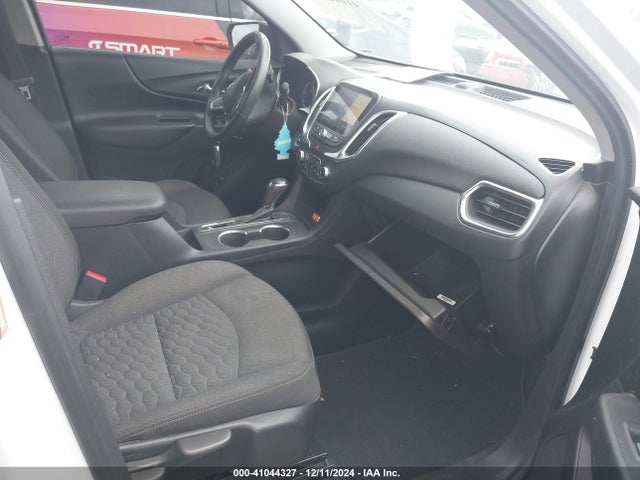 Chevrolet EQUINOX LT 2019 2GNAXVEX3K6157073 Image 5